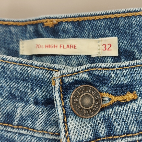 Levi's Premium 70'S HIGH FLARE WOMEN'S JEANS - Picture 7 of 13